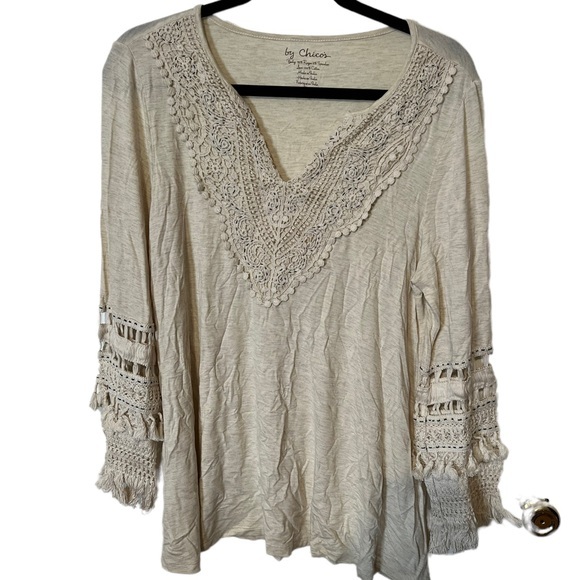 Chicos Cream 3/4 Sleeve Bohemian Top Size Medium - Picture 1 of 4